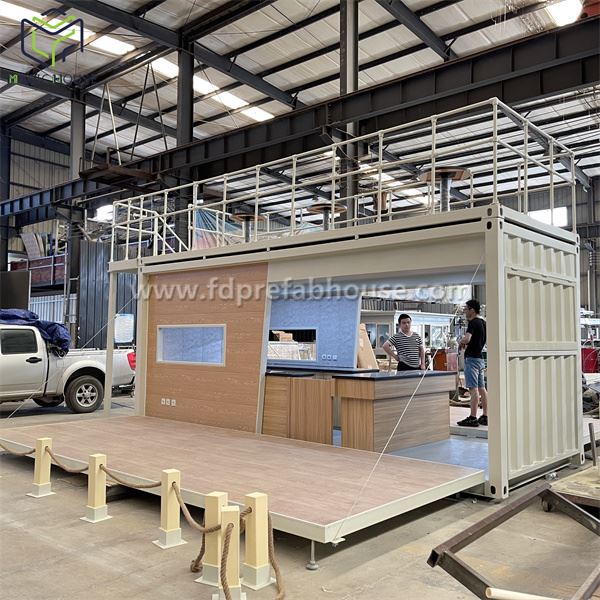 20ft Container Cafe Ladja v Romunijo