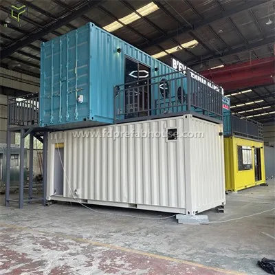 Modularna kontejnerska kavarna, izvožena v Singapur